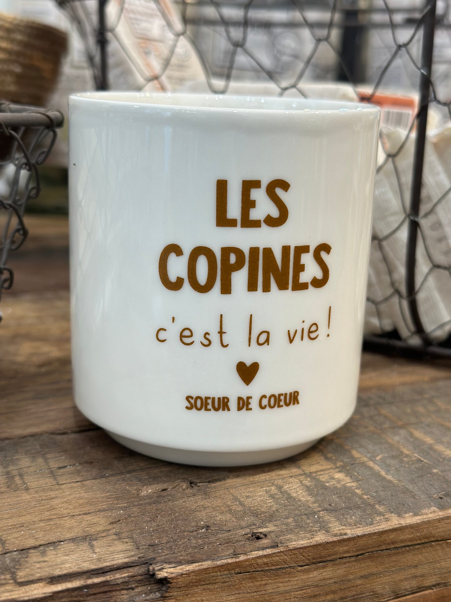 Tasse, les copines c’est la vie🤎